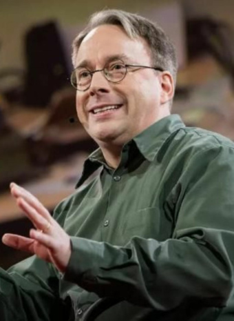 Как Линус Торвальдс запустил мир на открытом ПО (и причем тут пингвины)