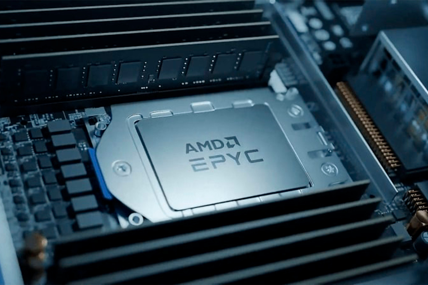 AMD представила EPYC 7003.