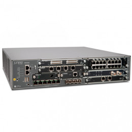 SRX-GP-16GE-POE Интерфейсный модуль Juniper